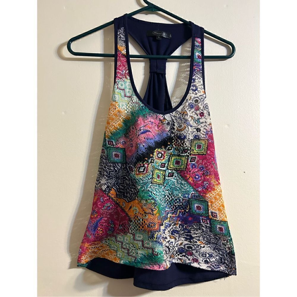 Multicolor tank size small